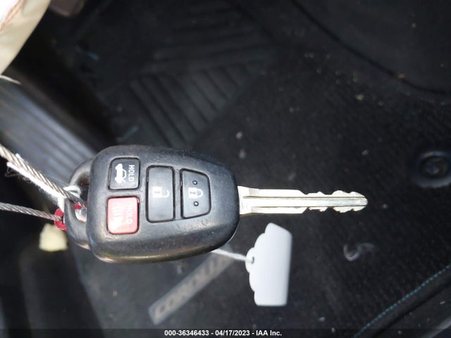 2015 TOYOTA COROLLA L/LE/S/S PLUS/LE PLUS VIN: 2T1BURHE6FC433418