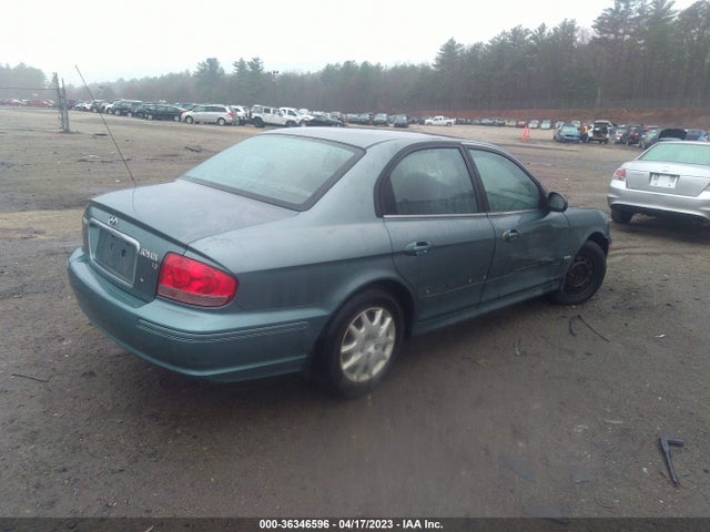 2004 HYUNDAI SONATA VIN: KMHWF25HX4A919566