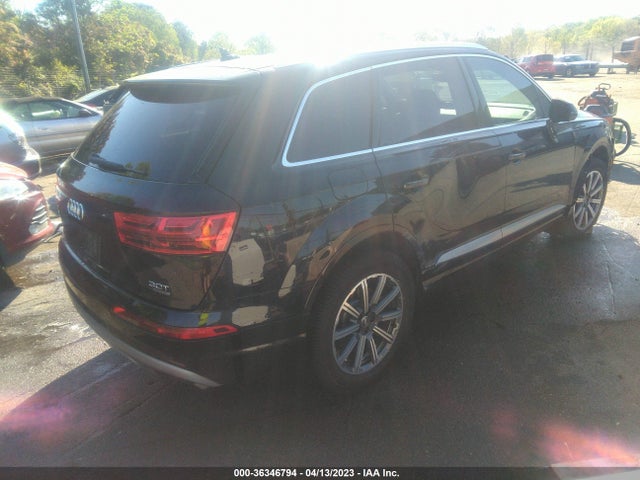 WA1LAAF77HD013881 Audi Q7 Premium Plus