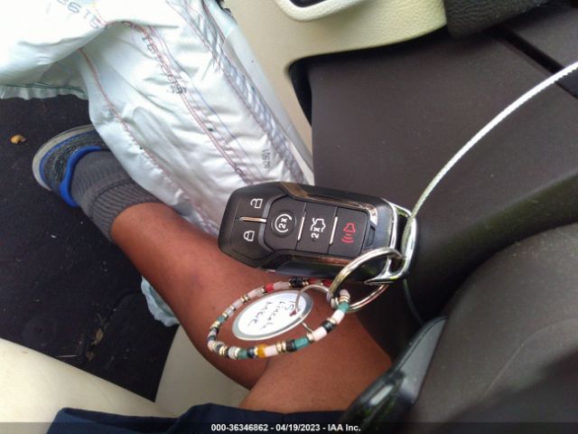 5LMCJ1A9XFUJ42847 Lincoln MKC