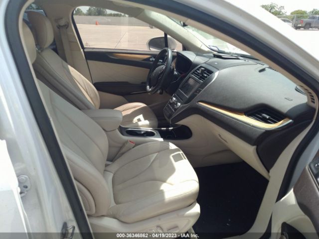 5LMCJ1A9XFUJ42847 Lincoln MKC