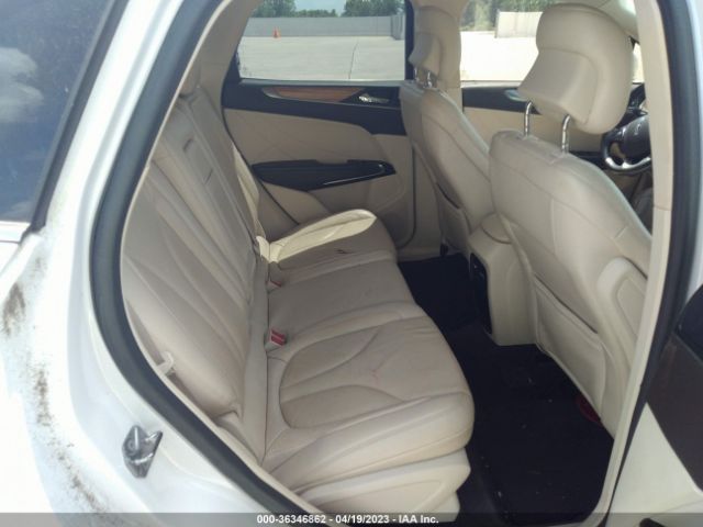 5LMCJ1A9XFUJ42847 Lincoln MKC