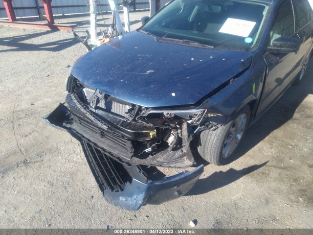 3VWD17AJ5FM353769 Volkswagen Jetta Sedan 1.8t Se