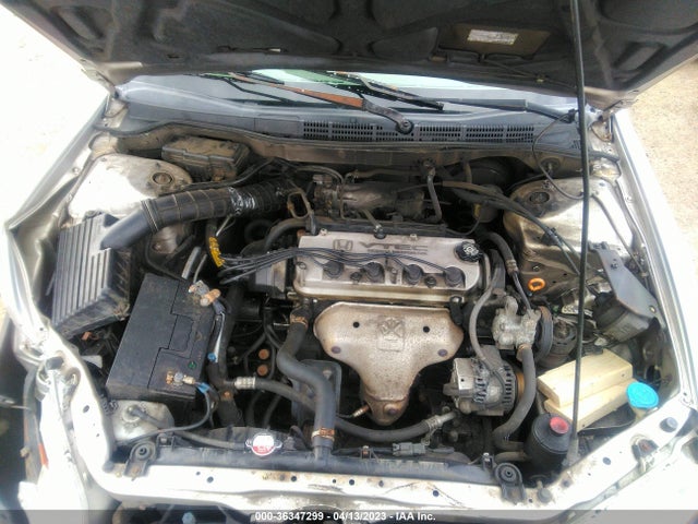1998 HONDA ACCORD SDN LX VIN: 1HGCG5643WA009425