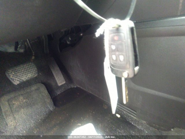 2GKFLRE33F6406528 GMC Terrain Sle