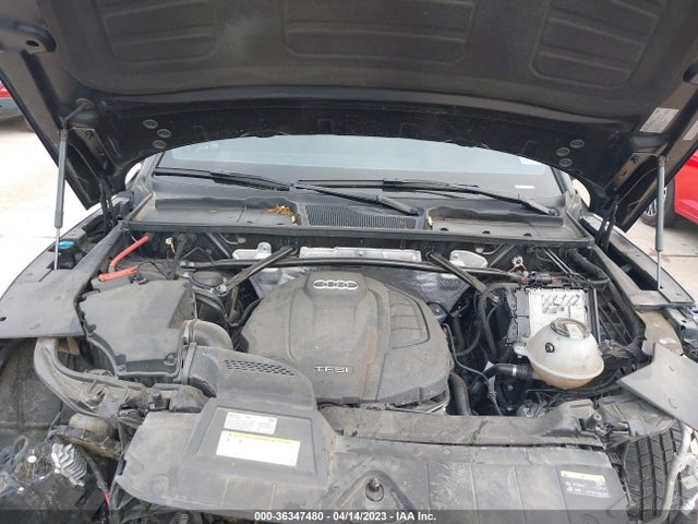 WA1BNAFY1J2039208 Audi Q5 Premium Plus