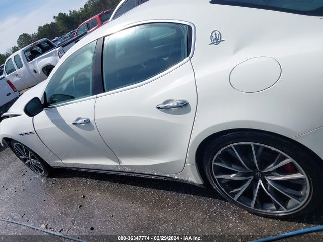 Maserati Ghibli 2019 ZAM57XSAXK1319463 Image 15