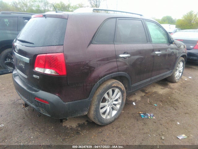2011 KIA SORENTO LX VIN: 5XYKTDA29BG079379