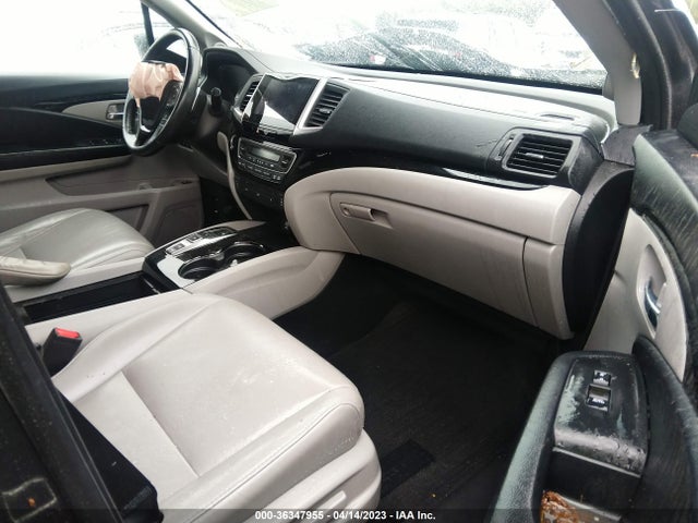 Honda Pilot Touring 2017 5FNYF6H92HB046952 Image 5