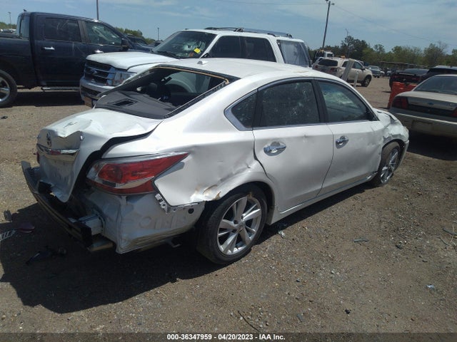 2015 NISSAN ALTIMA VIN: 1N4AL3AP9FC143356