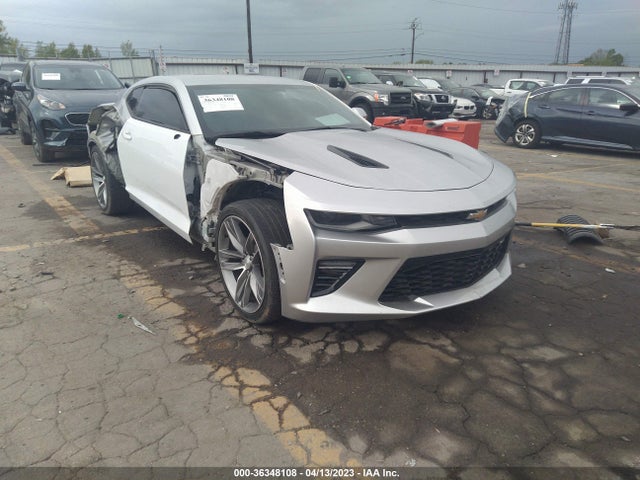 Chevrolet Camaro 2lt 2018 1G1FD1RS7J0162629 Image 1