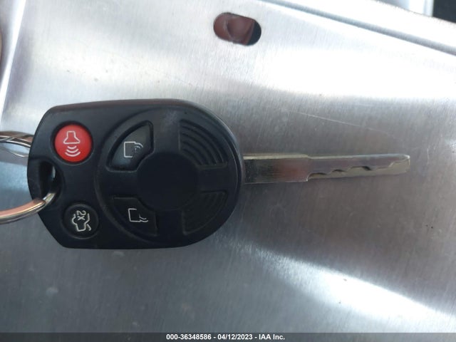 Ford FOCUS SE 2014 1FADP3F23EL350810 Image 3