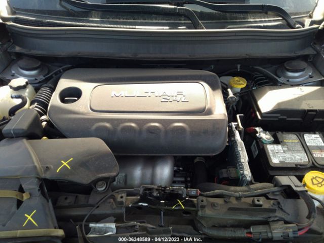 1C4PJLCB2HD233554 Jeep Cherokee Latitude