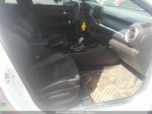 3KPF34AD5ME270090 KIA Forte Gt-line