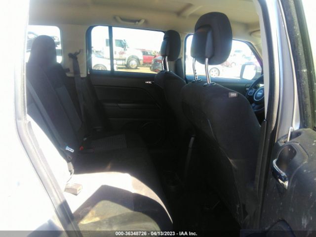 1C4NJPBA4GD688735 Jeep Patriot Sport
