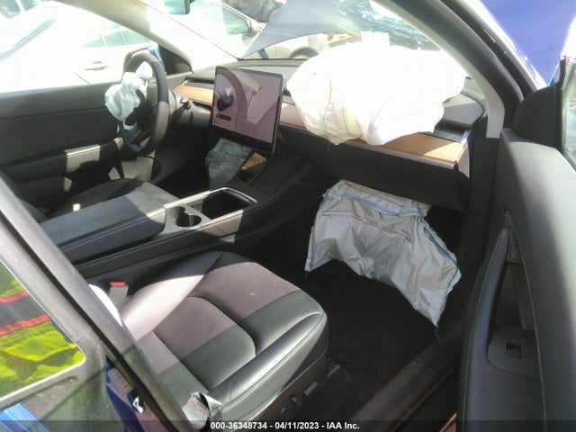 Tesla Model Y Long Range 2021 5YJYGDEE6MF153631 Image 6
