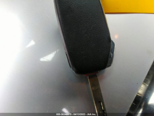 KNDEPCAA4M7157778 KIA Seltos Lx
