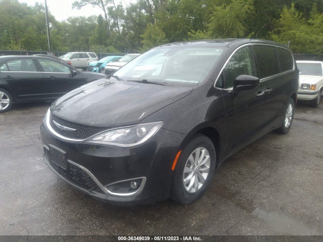 Chrysler Pacifica Touring Plus 2019 2C4RC1FG8KR608883 Image 2