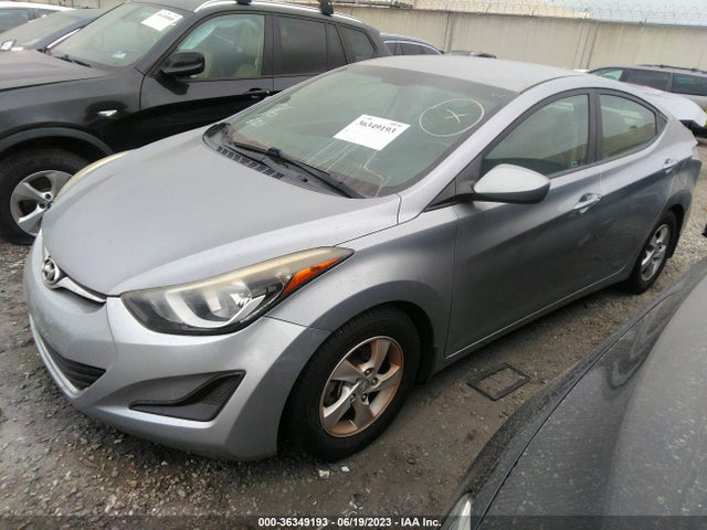Hyundai ELANTRA SE 2015 5NPDH4AE3FH609784 Image 2