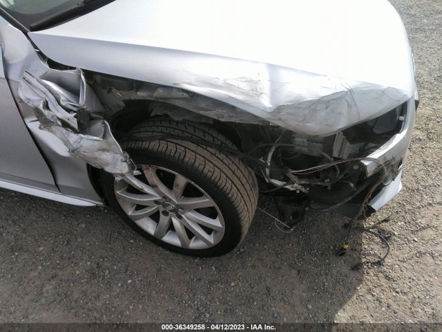 WAUBFAFL4EN033427 Audi A4 PREMIUM