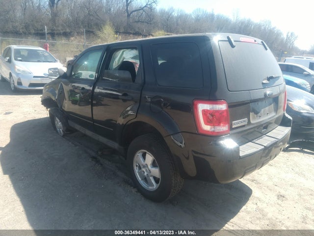 2012 FORD ESCAPE XLS VIN: 1FMCU9C71CKB13894