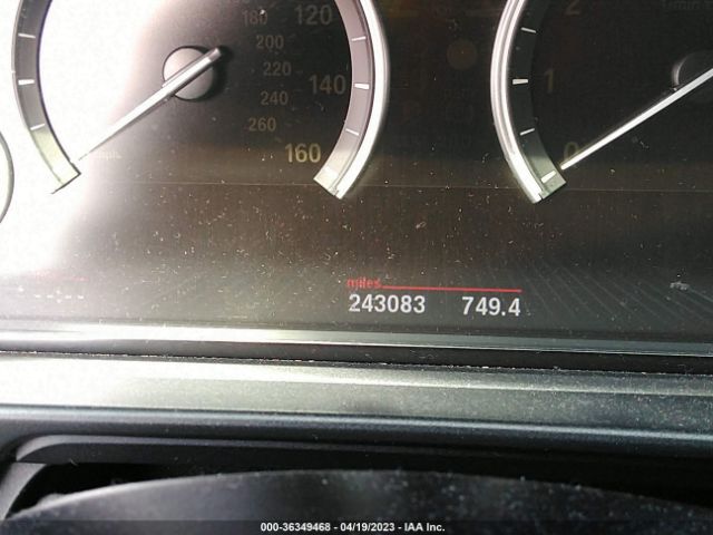 WBA5A5C52ED504568 BMW 5 Series 528i