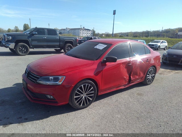 3VWD17AJ9GM346440 Volkswagen Jetta Sedan 1.8t Sport