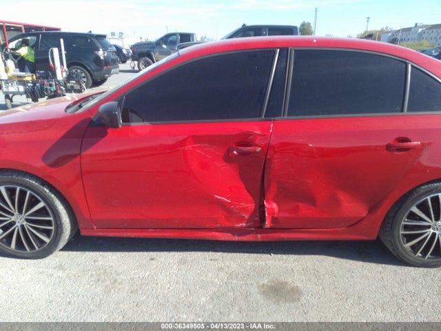 3VWD17AJ9GM346440 Volkswagen Jetta Sedan 1.8t Sport