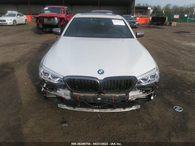 WBAJB9C53JB036505 BMW 5 Series M550i Xdrive
