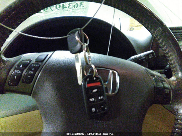 2010 HONDA ODYSSEY EX-L VIN: 5FNRL3H61AB028420