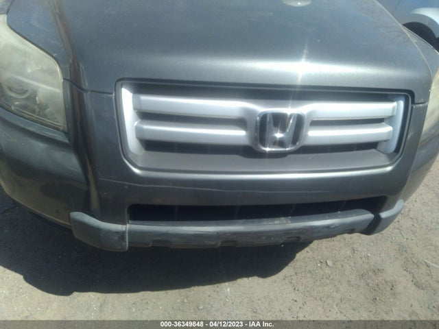 2008 HONDA PILOT VP VIN: 5FNYF28228B005054