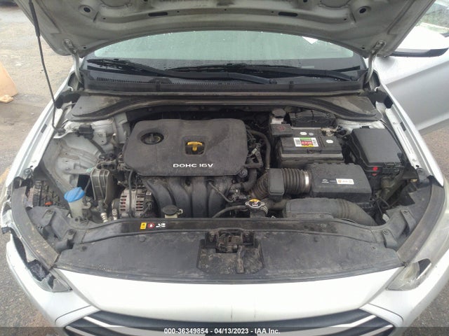 Hyundai ELANTRA SE 2017 5NPD74LF0HH153075 Image 11