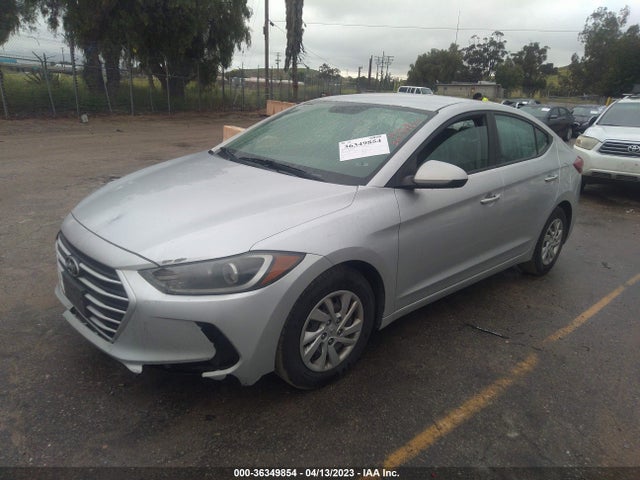 Hyundai ELANTRA SE 2017 5NPD74LF0HH153075 Image 2