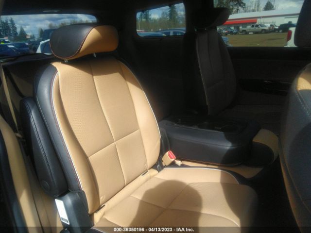 KNDMC5C16G6147229 KIA Sedona Sx