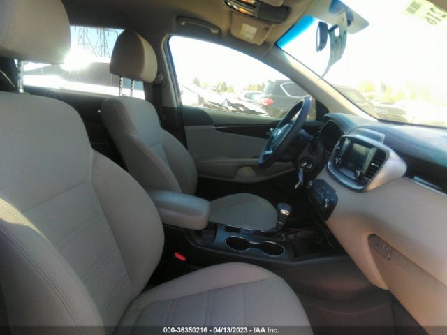 5XYPGDA30KG539709 KIA SORENTO LX