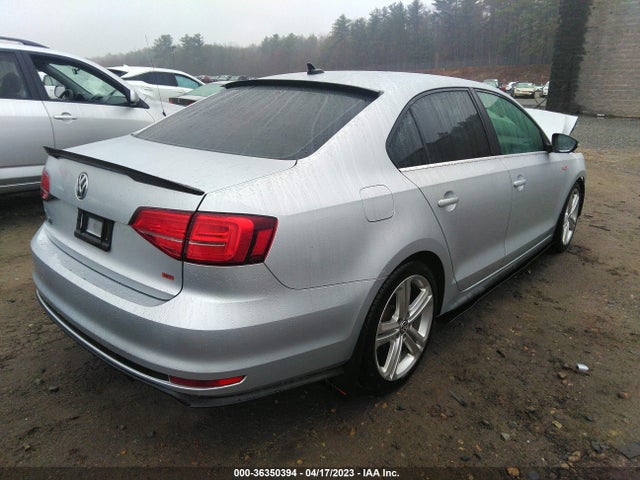 3VW4T7AJ8FM267558 Volkswagen Jetta Sedan 2.0t Gli Sel
