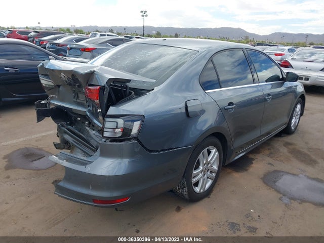 3VW167AJ4HM312105 Volkswagen Jetta 1.4t S