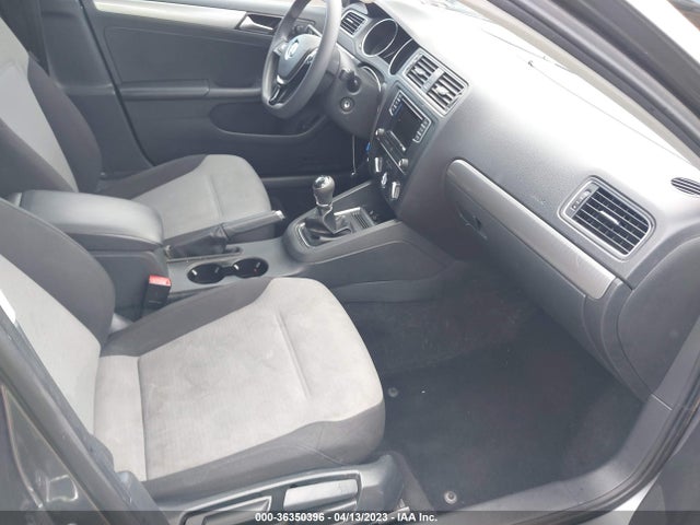 3VW167AJ4HM312105 Volkswagen Jetta 1.4t S