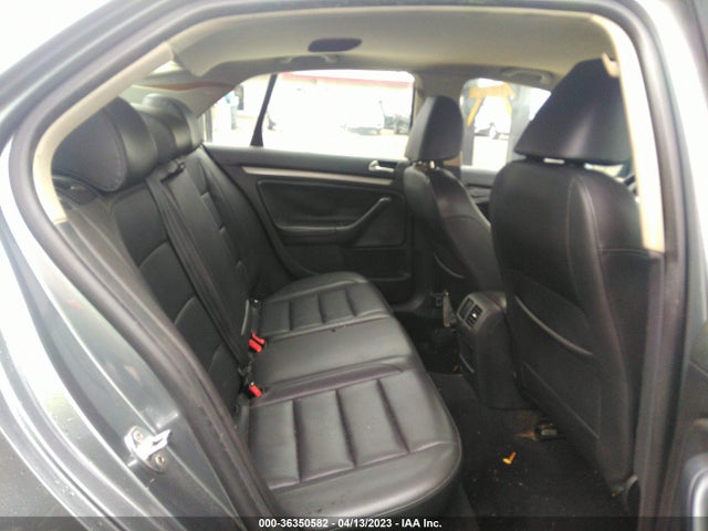 2010 VOLKSWAGEN JETTA SEDAN LIMITED VIN: 3VWAZ7AJ4AM100317