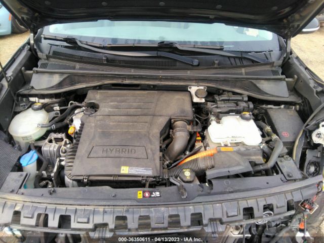 KNDCC3LC6J5127853 KIA NIRO EX