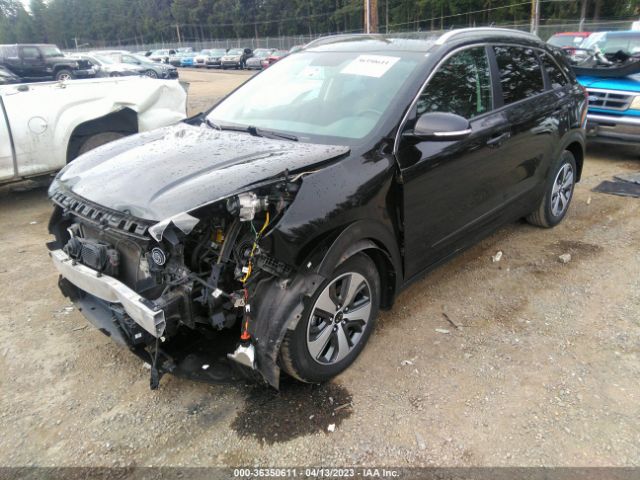 KNDCC3LC6J5127853 KIA NIRO EX