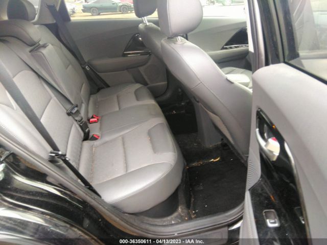 KNDCC3LC6J5127853 KIA NIRO EX