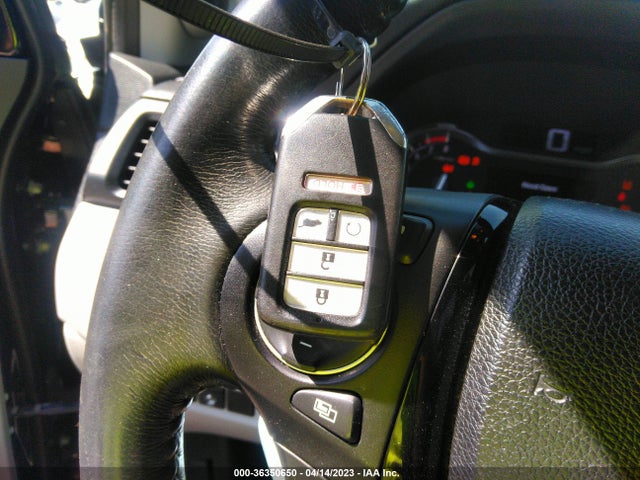 Honda Pilot Touring 2017 5FNYF6H99HB052778 Image 11