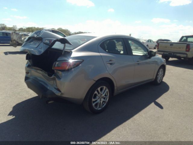 3MYDLBZV4GY104124 Scion IA
