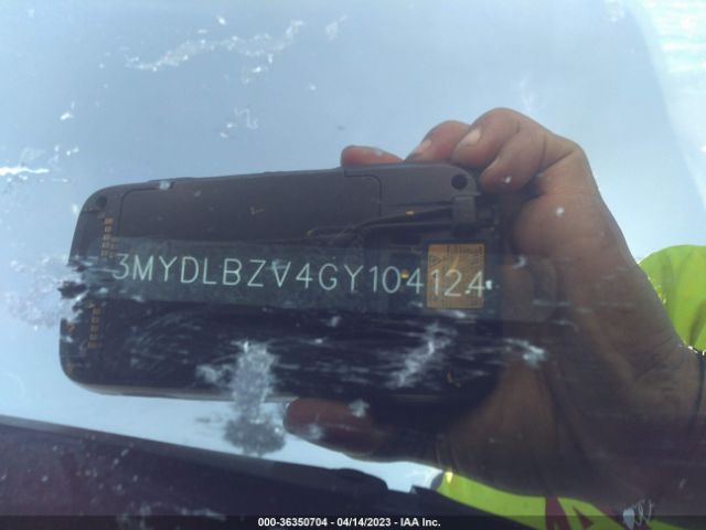 3MYDLBZV4GY104124 Scion IA