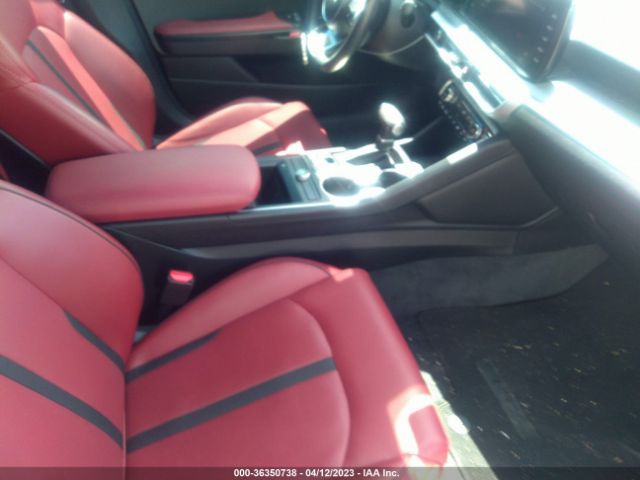 5XXG64J24PG167930 KIA K5 Gt-line