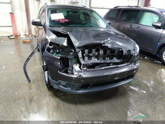 1C4PJMCBXGW373456 Jeep Cherokee Latitude