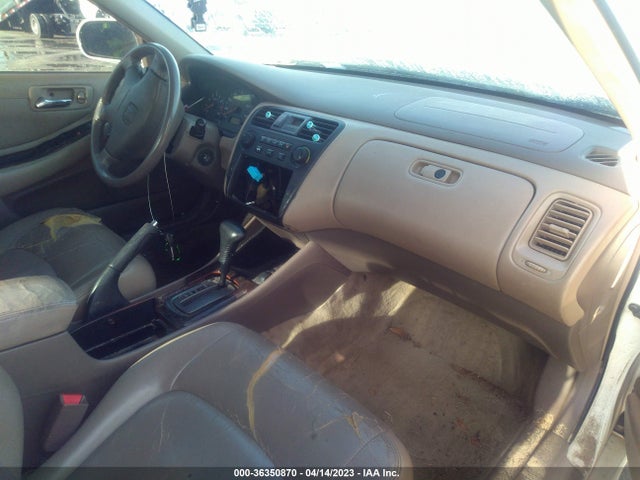2002 HONDA ACCORD SDN EX VIN: 1HGCG56622A071779