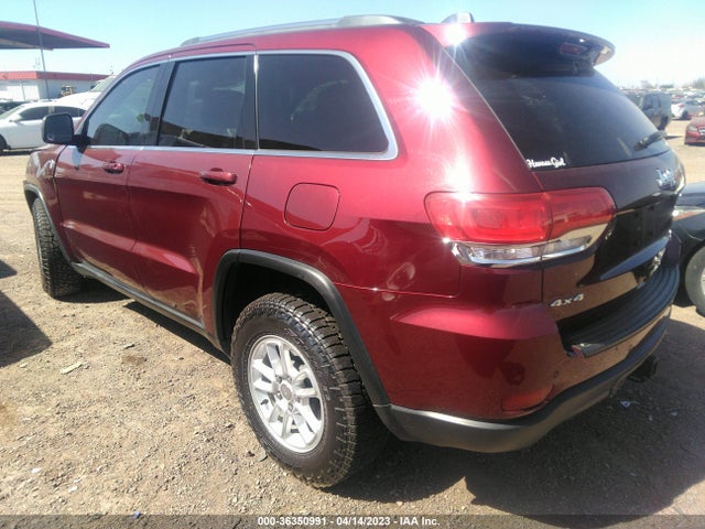 1C4RJFAGXJC348245 Jeep Grand Cherokee Laredo E