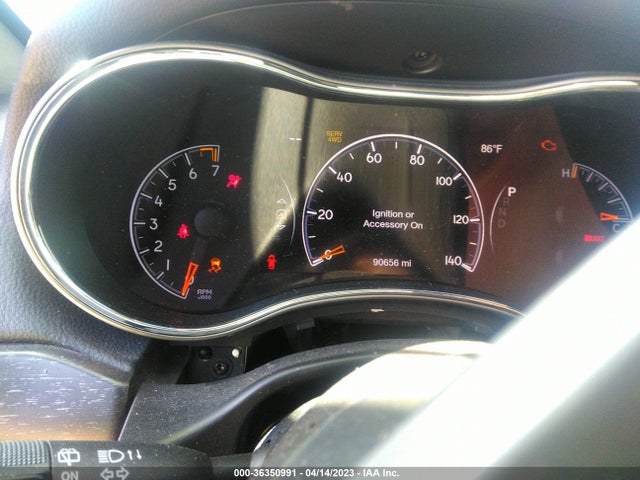 1C4RJFAGXJC348245 Jeep Grand Cherokee Laredo E
